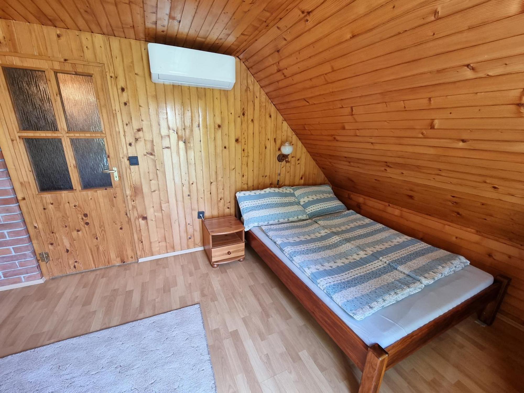 Júlia vendégház Balatonfüred Esterno foto